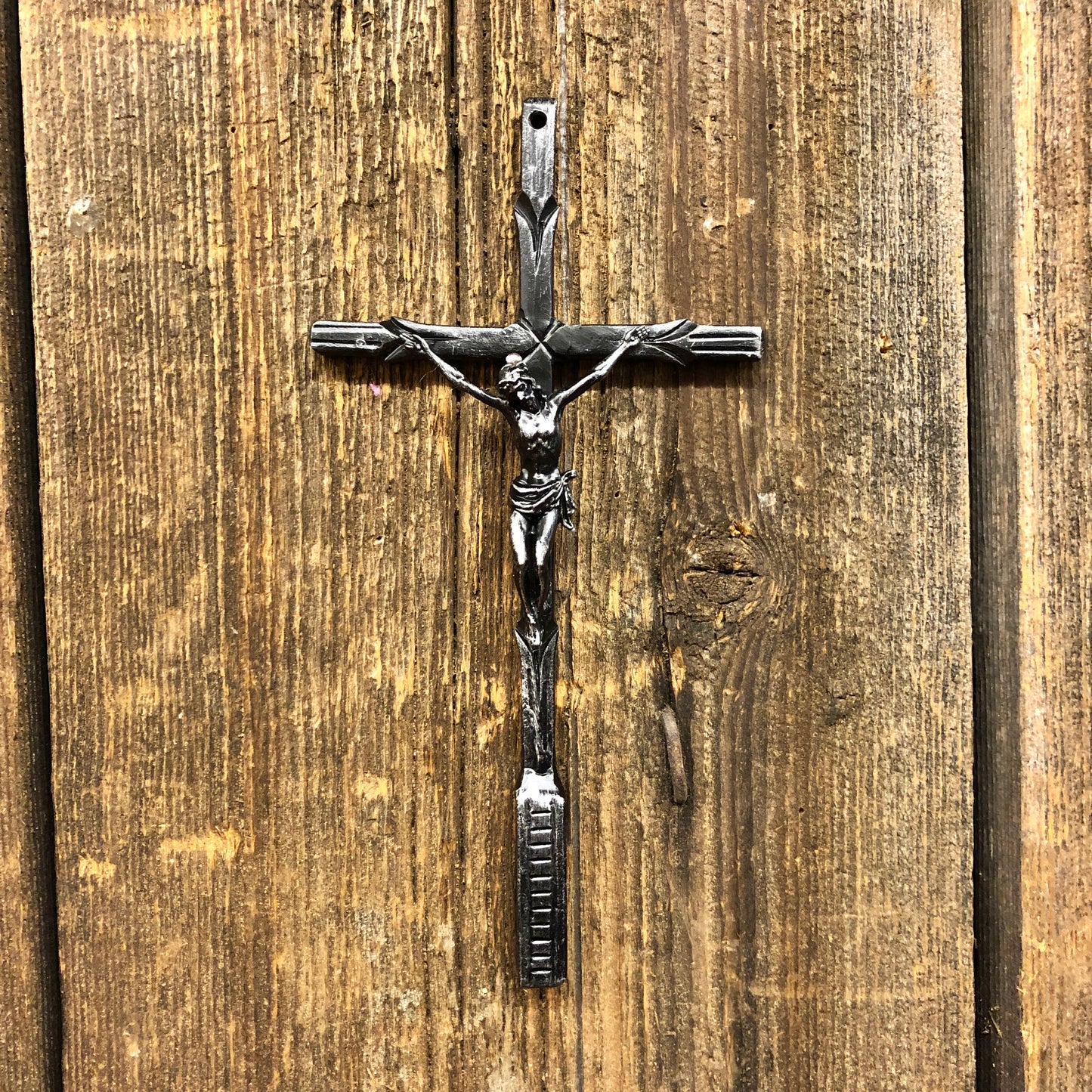 Crocifisso in ferro battuto