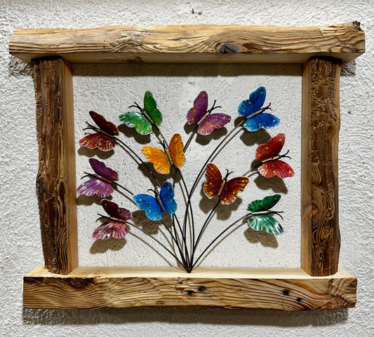 Cornice in legno con farfalle