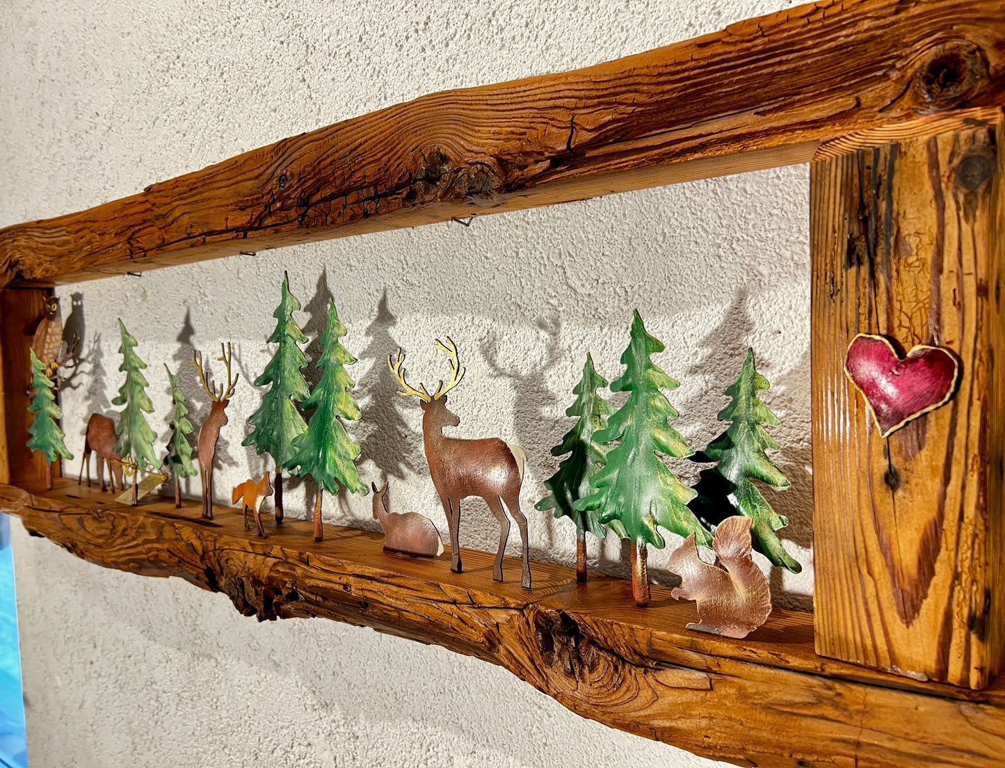 Cornice con animali del bosco