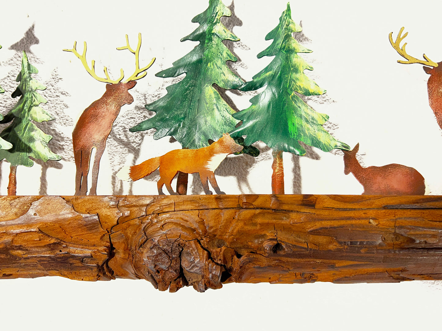 Cornice con animali del bosco