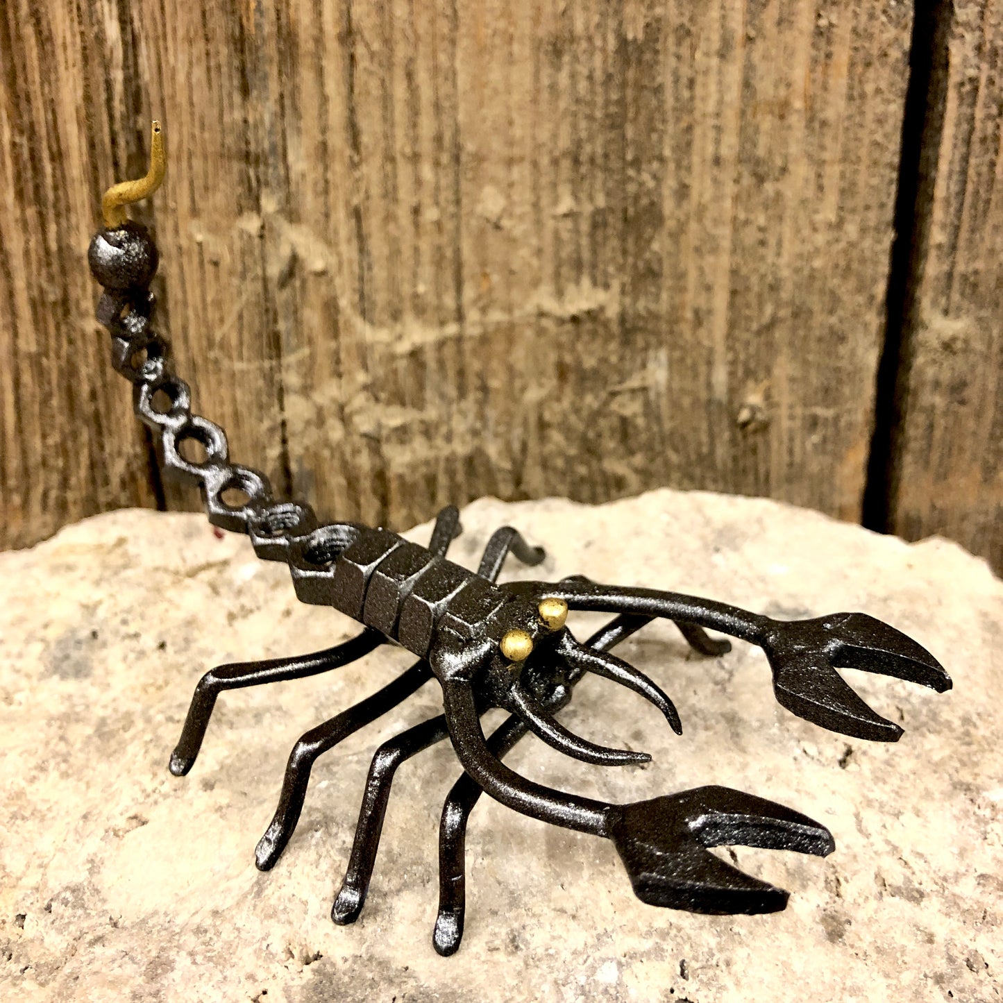Scorpione in ferro battuto