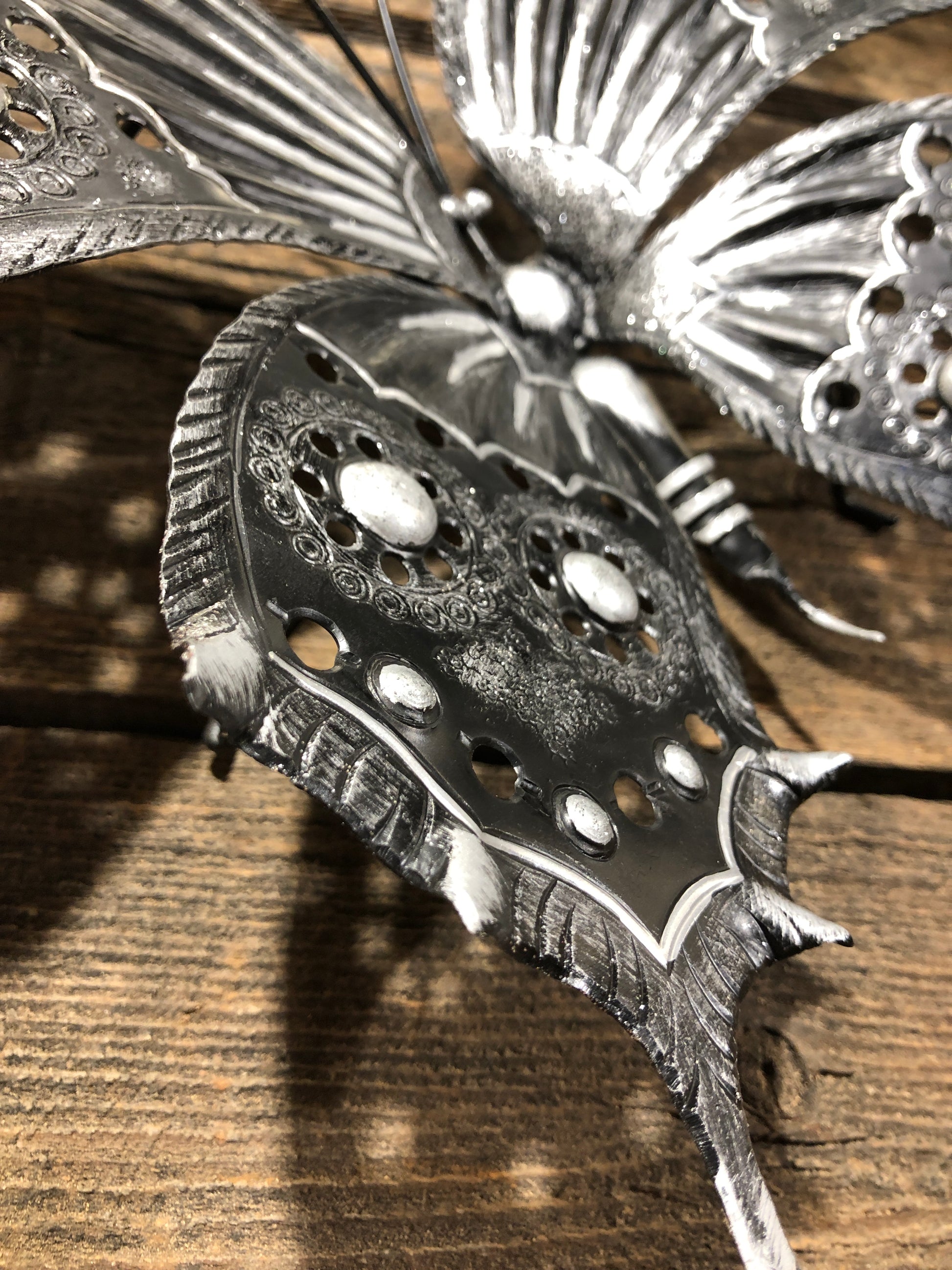 2 Farfalle In Ferro Da Appendere - Decorazione Per Giardino E Interni - Foto 2