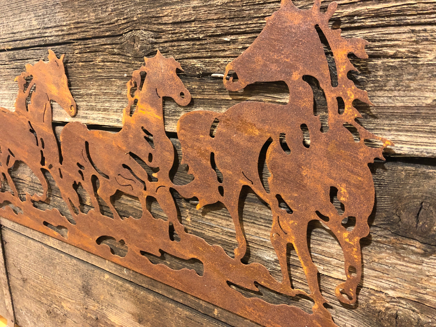 Corten horses