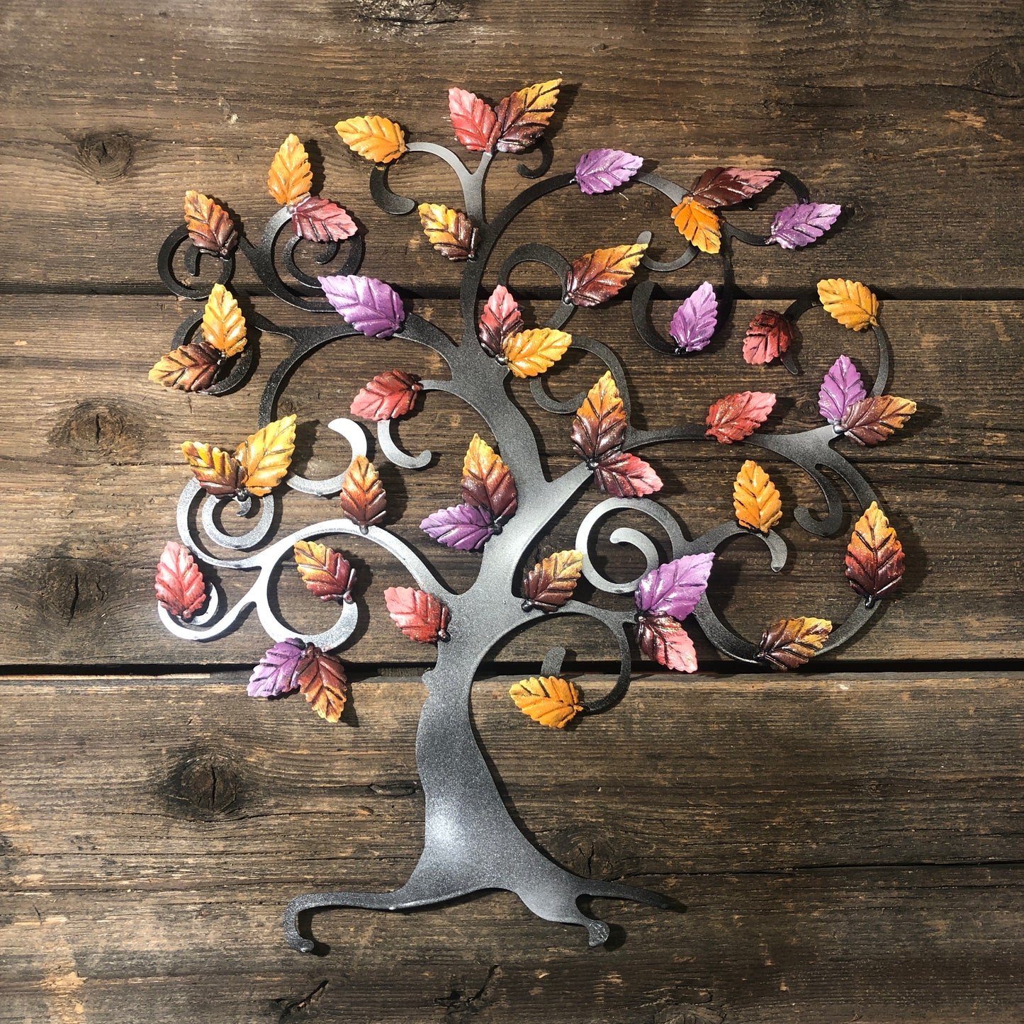 Albero della vita con foglie di faggio autunnale