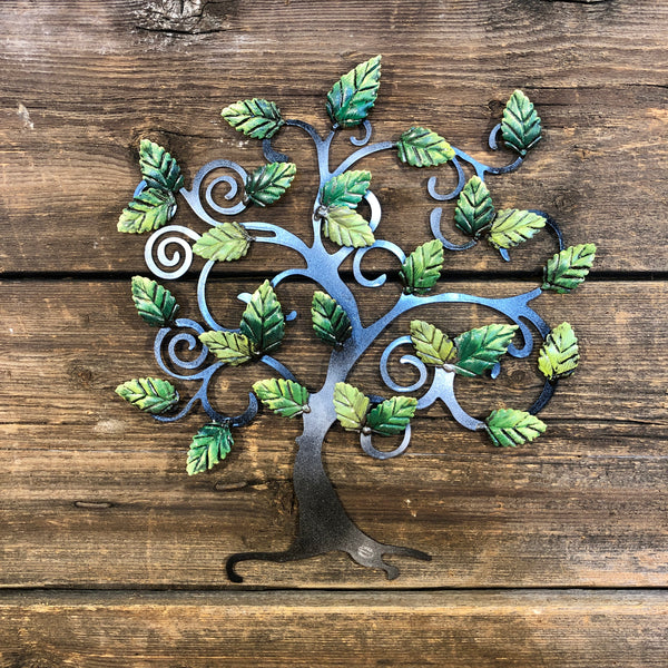 Albero della vita con foglie di faggio verdi